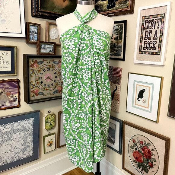 80s Vintage Hilo Hattie Green and White Hawaiian Floral Pareo Swim Coverup OSFM - Picture 1 of 4